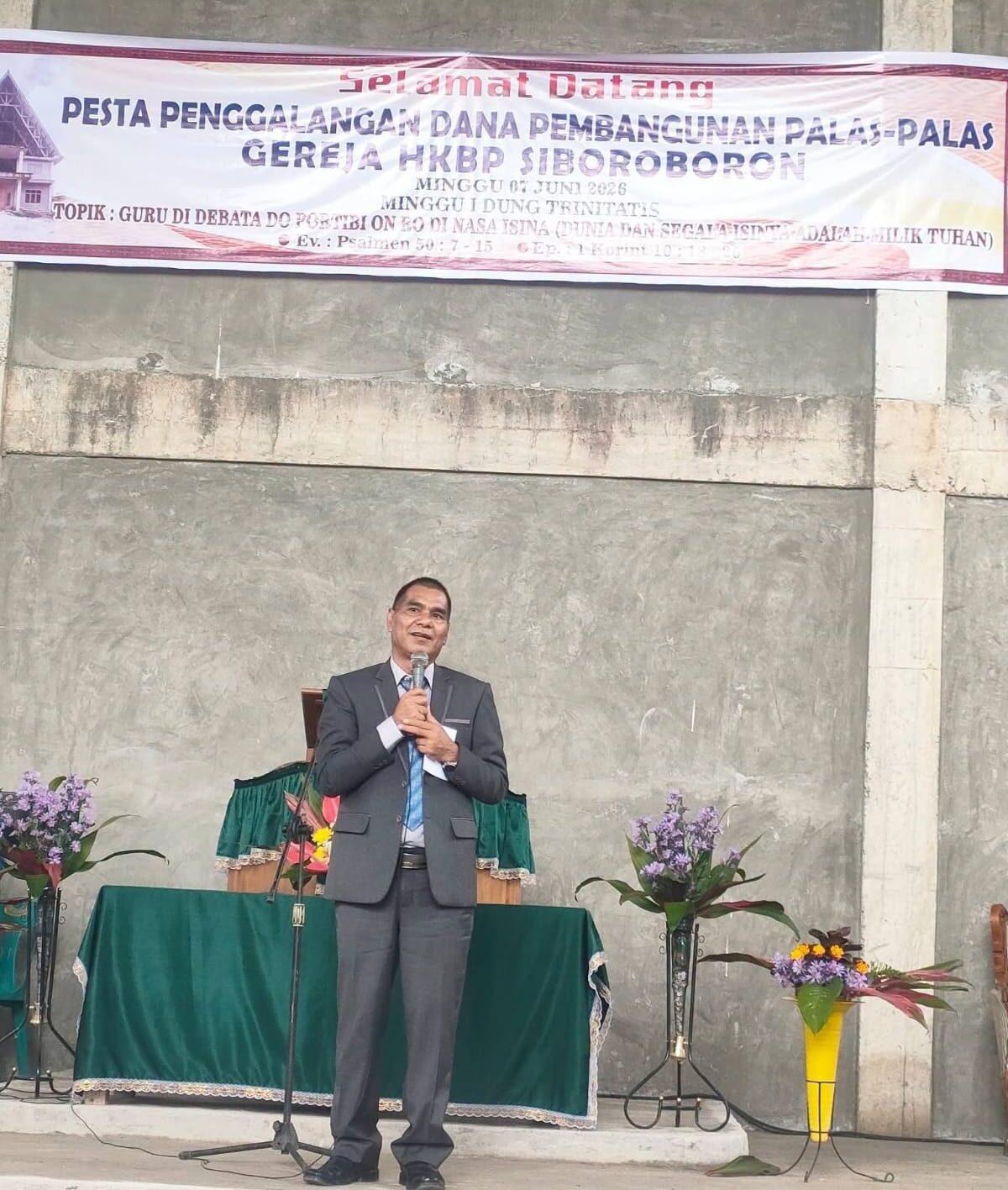 Pemkab Humbahas Hadiri Pesta Penggalangan Dana Pembangunan HKBP Siborboron