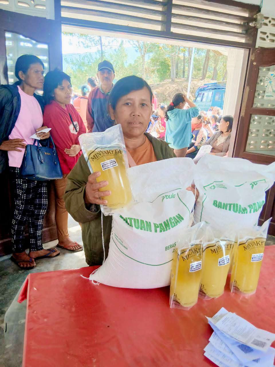 Penyaluran Cadangan Pangan Pemerintah di Kecamatan Sijamapolang Berjalan Lancar, 982 KPM Terima Bantuan