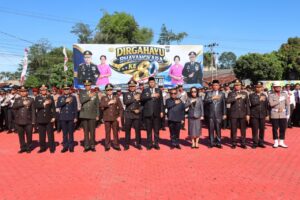 Polres Toba Gelar Upacara Khidmat Peringatan Hari Bhayangkara ke-80