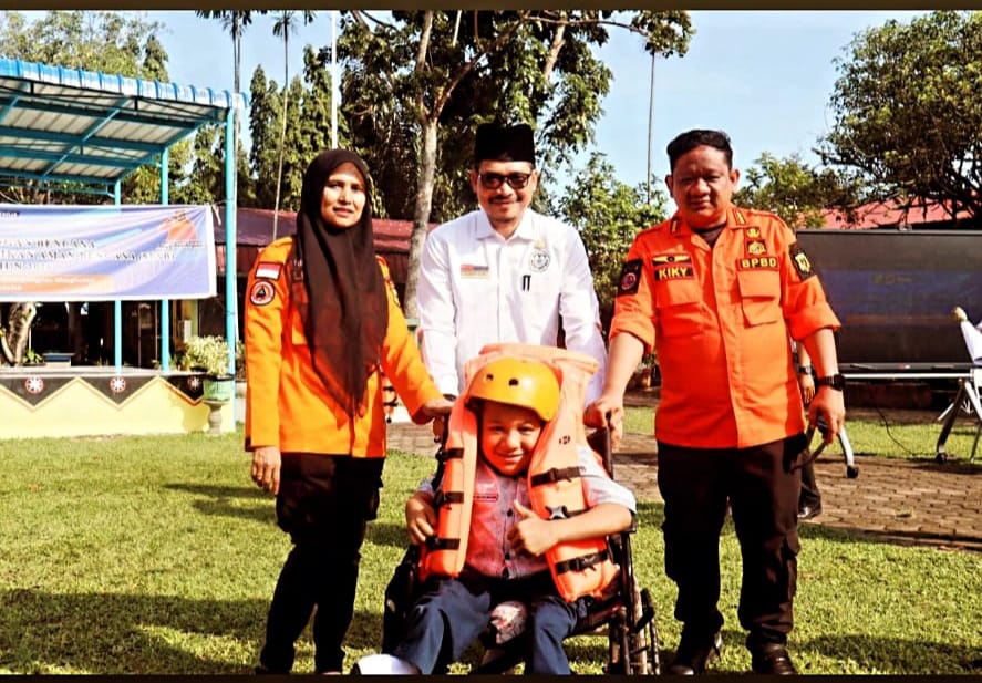 BPBD Kota Medan Gelar Sosialisasi dan Simulasi Penanggulangan Bencana di UPT SMP Negeri 30 Medan
