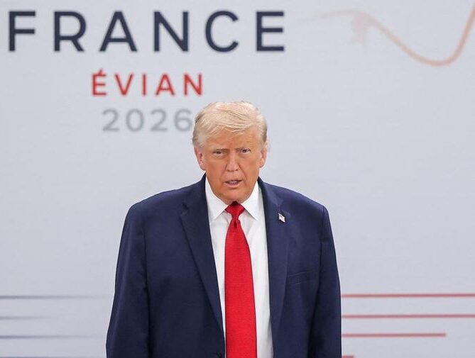 Trump Ultimatum Iran: Sentuh Saya, 1.000 Rudal Meluncur!