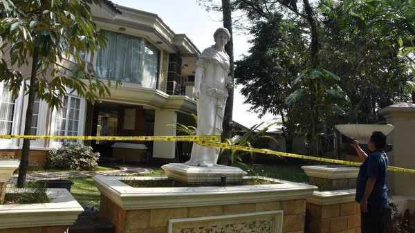 Kuasa Hukum Don Ritto Klaim Uang dan Emas di Rumah Sentul Bukan Milik Febrie Adriansyah