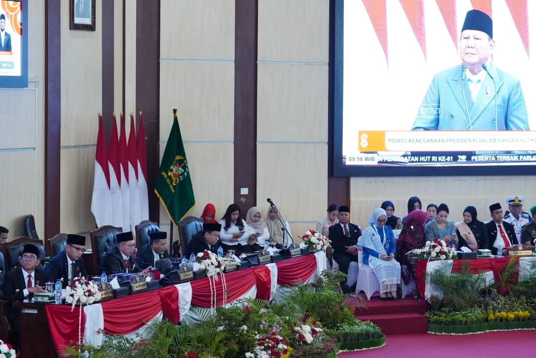 Hadiri Paripurna DPRD, Wali Kota dan Wakil Wali Kota Medan Simak Pidato Kenegaraan Presiden Prabowo