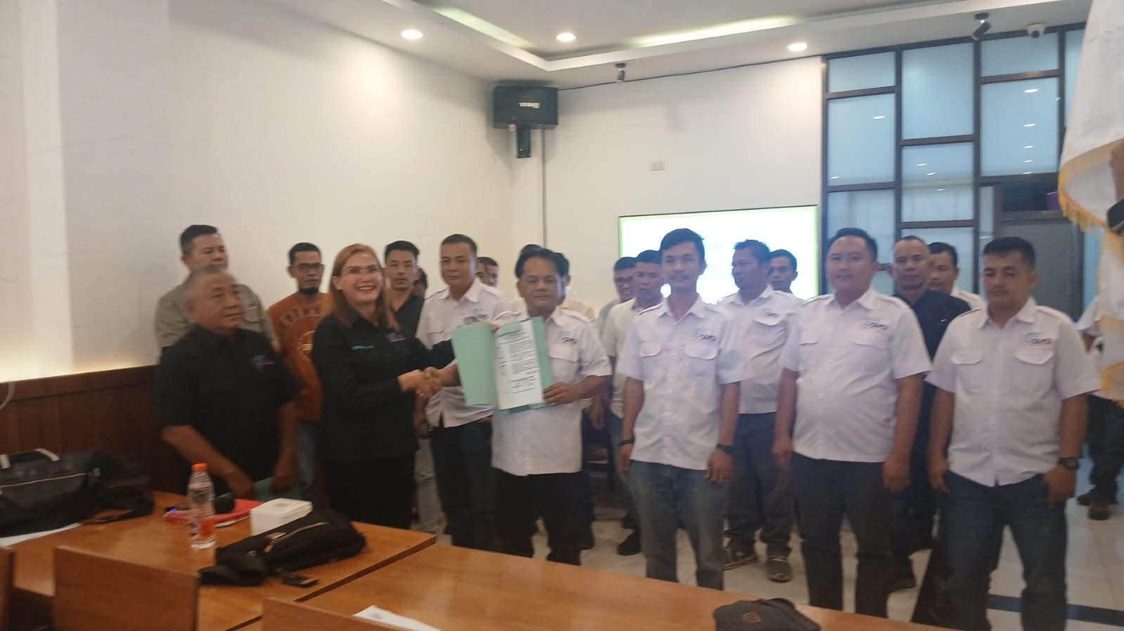 Musda Ke-I SMSI Kepulauan Nias Sukses Digelar, Yonimasari Hulu Dilantik Jadi Ketua Masa Bakti 2026-2029
