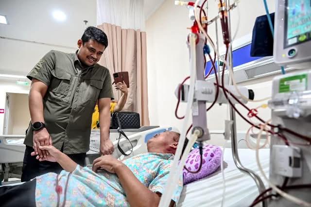 Gubsu Bobby Bantu Akomodasi Pasien Leukemia dan Kanker Tiroid Saat Tinjau RSUD Thomsen