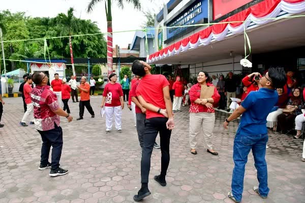 Dinas Kominfo Sumut Semarakkan HUT ke-81 RI, Pererat Kebersamaan Lewat Beragam Lomba