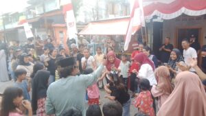 Semarak HUT Kemerdekaan RI Ke-81, DPC-PWRI Tanjungbalai Gelar Kegiatan Berbagi Kebahagiaan