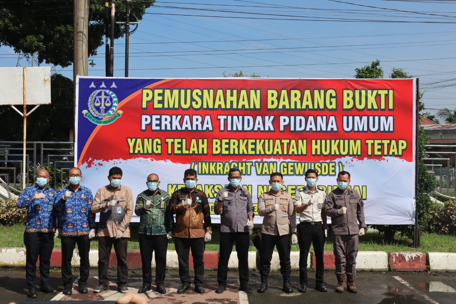 Waka Polres Binjai Hadiri Pemusnahan Barang Bukti di Kejaksaan Negeri Binjai