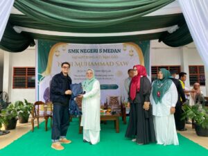Ricky Harun Motivasi Siswa SMKN 5 Medan pada Peringatan Maulid Nabi Muhammad SAW