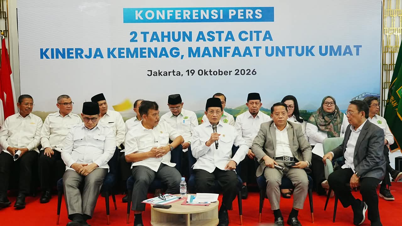 Menteri Agama Nasaruddin Umar saat konferensi pers Dua Tahun Asta Cita di Kementerian Agama di Jakarta, Senin (19/10/2026). (Foto : Ist/Aktual Online)