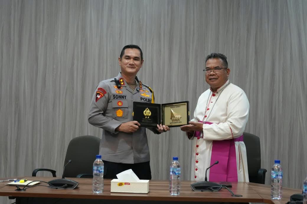 Kapolda Sumut Rangkul Keuskupan Agung Medan, Ajak Perangi Narkoba dan Kejahatan Sosial