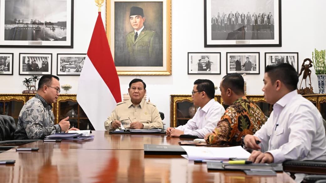 Presiden Prabowo Subianto menerima Kepala Badan Riset dan Inovasi Nasional (BRIN) Arif Satria di Istana Merdeka, Jakarta, pada Selasa, 27 Oktober 2026. (Foto: Ist/Aktual Online)