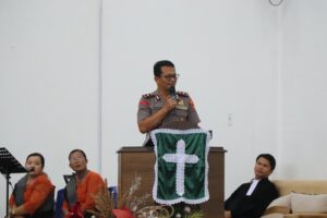 Waka Polres Sergai Gelar Minggu Kasih di HKBP Sei Rampah