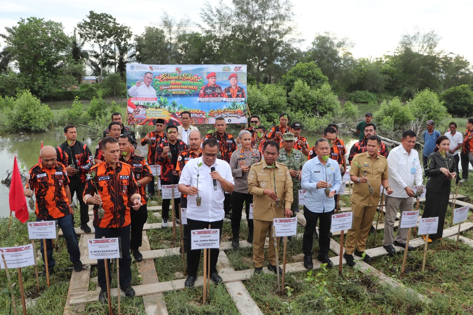 Kapolres Sergai Hadiri Penanaman 100.000 Pohon Pelindung Digelar MPW PP bersama Menteri Lingkungan Hidup RI